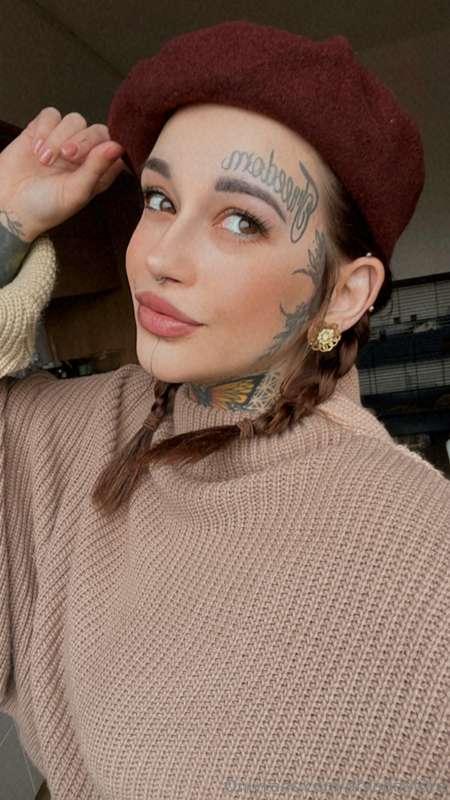 Jedna roztomilá ☺️

Your cutie ☺️