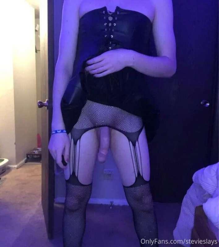 Check out this lovely lady she is a slutty, cock hungry swit..