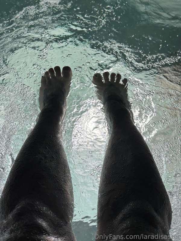 Merry almost christmas, if you don’t send me money today/tom..