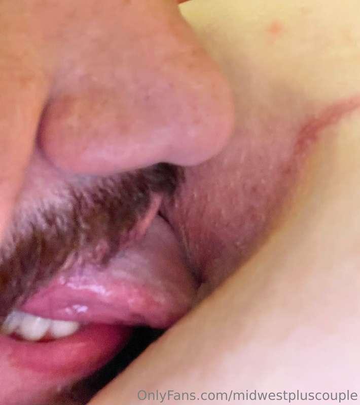 Tongue my ass Tuesday! 🍑👅

I love feeling hubbys tongue on a..