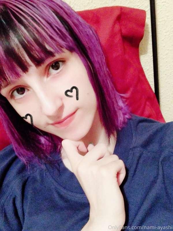 New hairstyle in coming... ewe it's purple and black, but be..