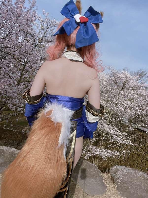 Tamamo in cherry blossom 