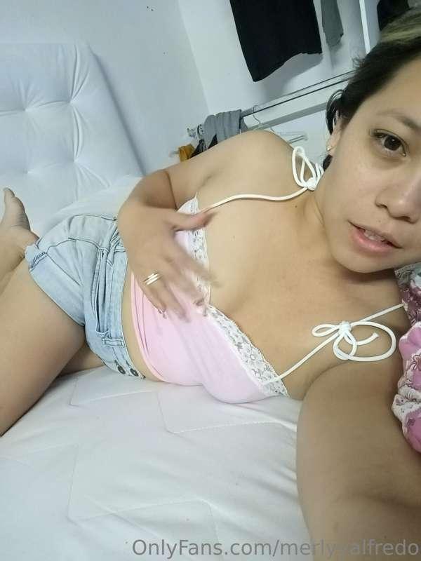 Buenos días linduras, quien para una platica caliente en MD🔥..