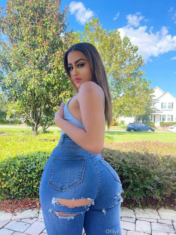 🧚‍♀️👀