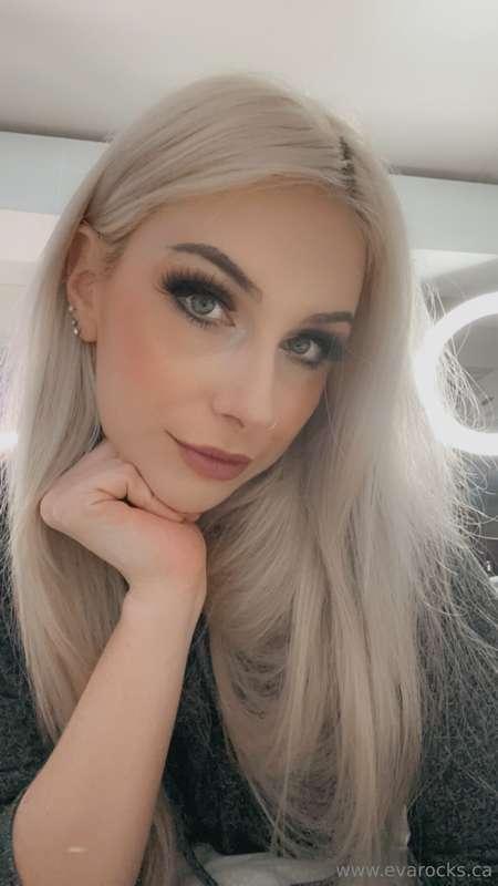 8/10. we are getting so close to my ass being stretched like..