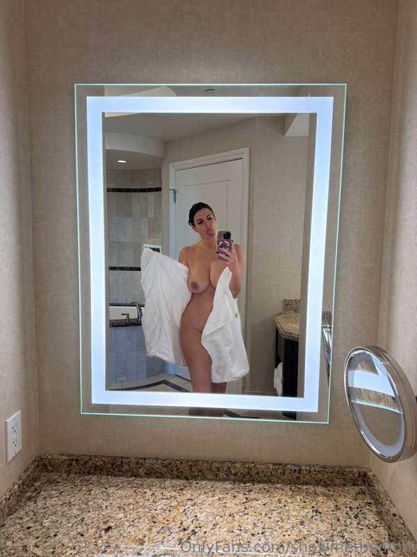 showmethemoni image #0