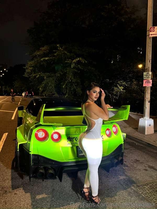 Brrrrrrap! That ass tho