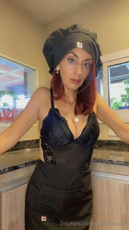 if you found me in your kitchen wearing this rn, what would ..