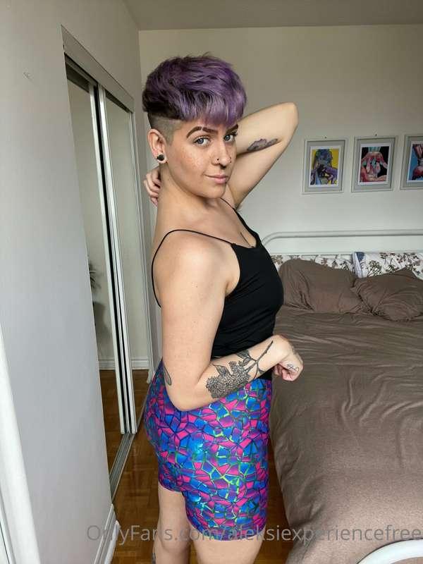 I taste how purple smells