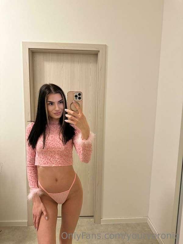 🌸🌸New outfit 🌸🌸 Do you like it? 🔥