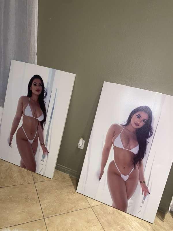 Who wants to buy these canvas’s? Message me🥰 they’re 32x48 p..