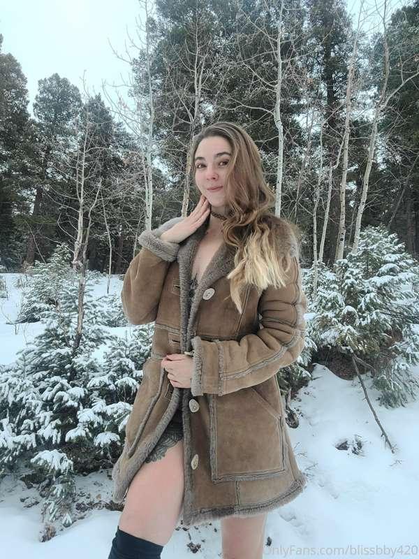 Frosty little forest nypho ❄😈