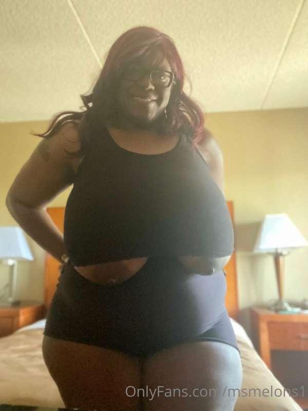 I gotta get back into taking pics again😩🤦🏾‍♀️