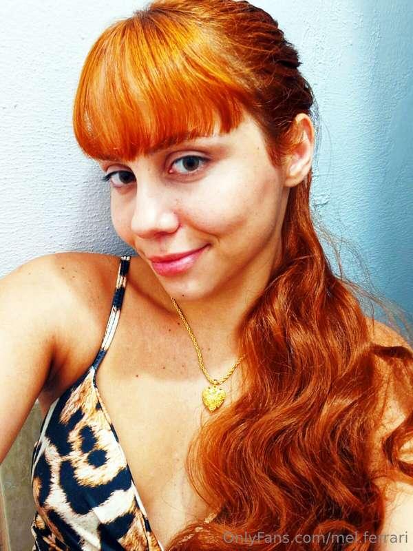 Kinda horny today, someone wanna have fun with me? Text me b..