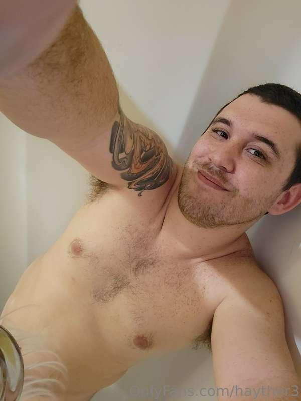 🚿 just feeling natural 😂🤪