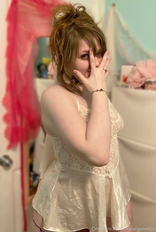 Late SPOOKY SUNDAY! (Sorry hurt my foot pretty bad on Sunday..