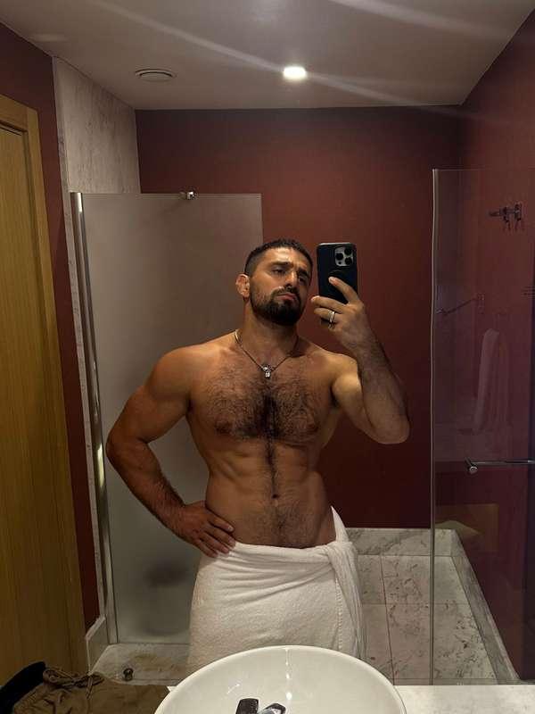 Ready for the day 🫡 #fitness #shredded #bigboy #hairy #male #master #alpha #abs