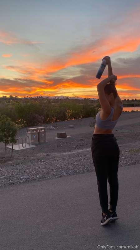 Who doesn't love a good sunset? ⛅
