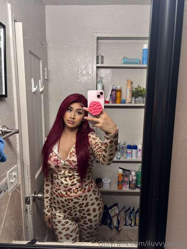 i wanna spoil you with a mid-day treat 😋