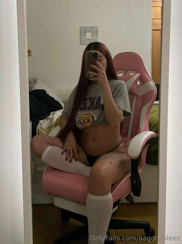 ¿A que jugarías en mi silla?🎮🕹️😈