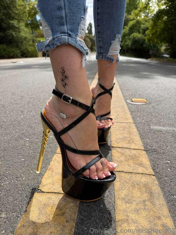 missheels07 image #2