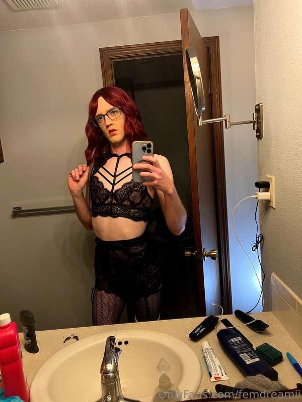 Goodmorning from your favorite whore 🥰This is what I look li..