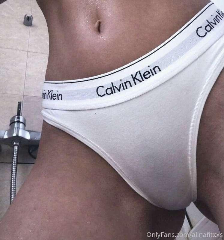 👅