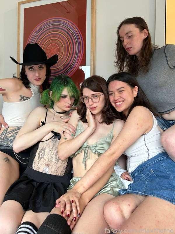 miaxthorne image #1