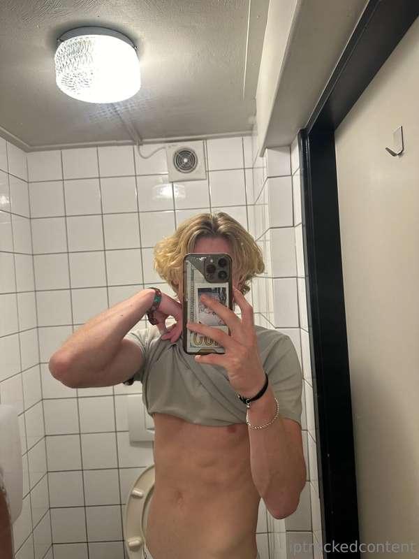 feelin slutty