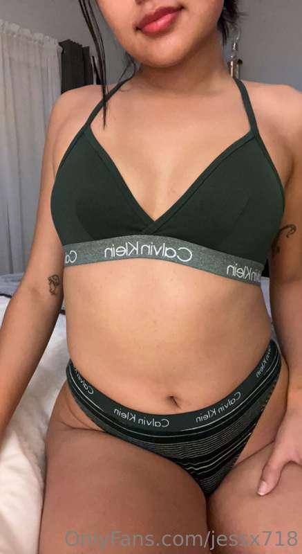 What does everyone think of my set tonight?🥰
-Free special v..