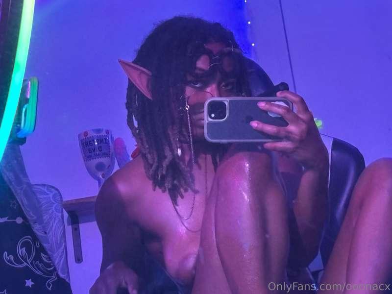i really wanna make content with another creator dressed as ..