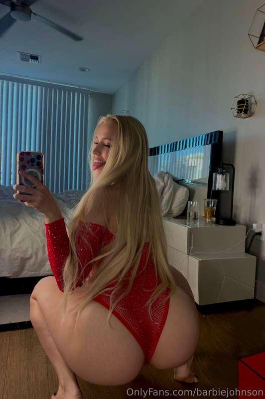 Want to make your day? 💋 DM me for an exclusive discount 🔥