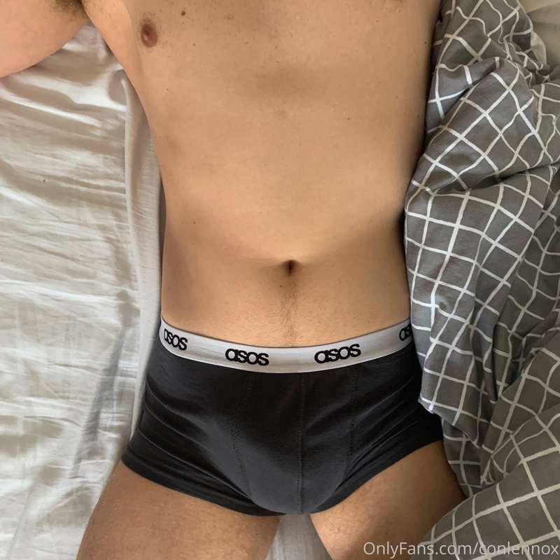 Good morning sexy, I have your morning milkshake🥛swipe to se..