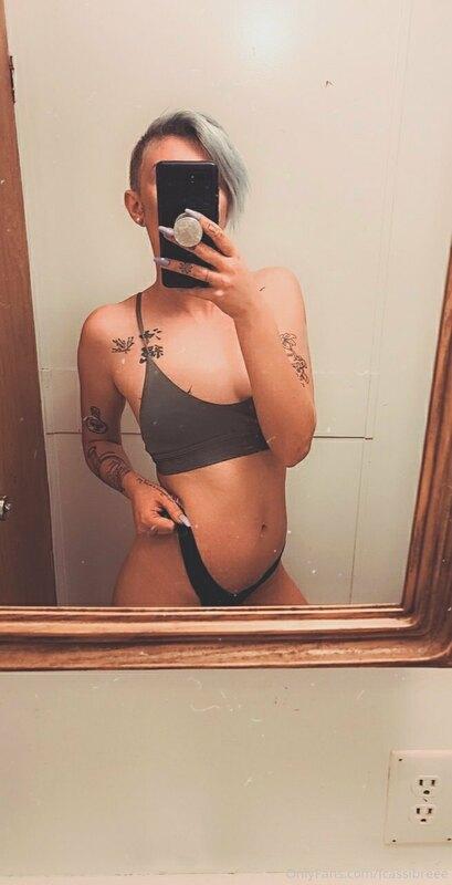 Preshower selfies ? Make sure to check your DMs today, I'm s..