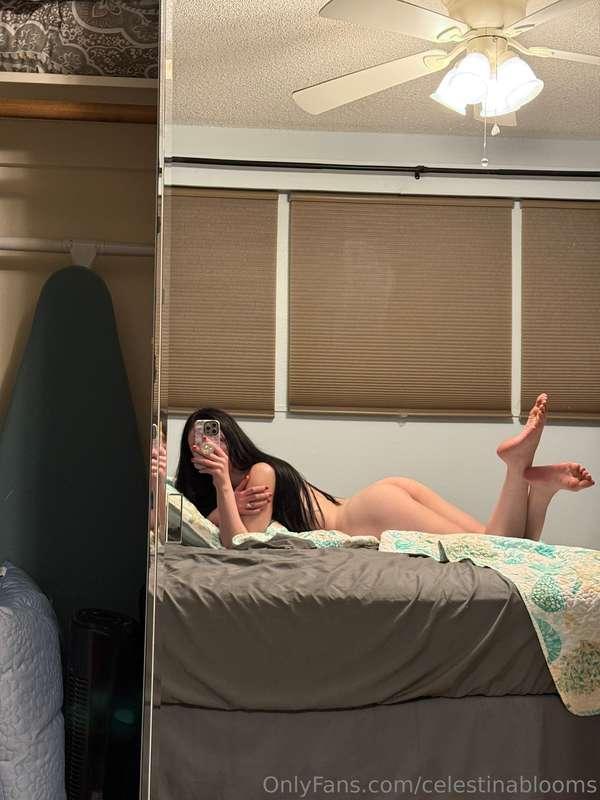 Mirror selfie required 😍