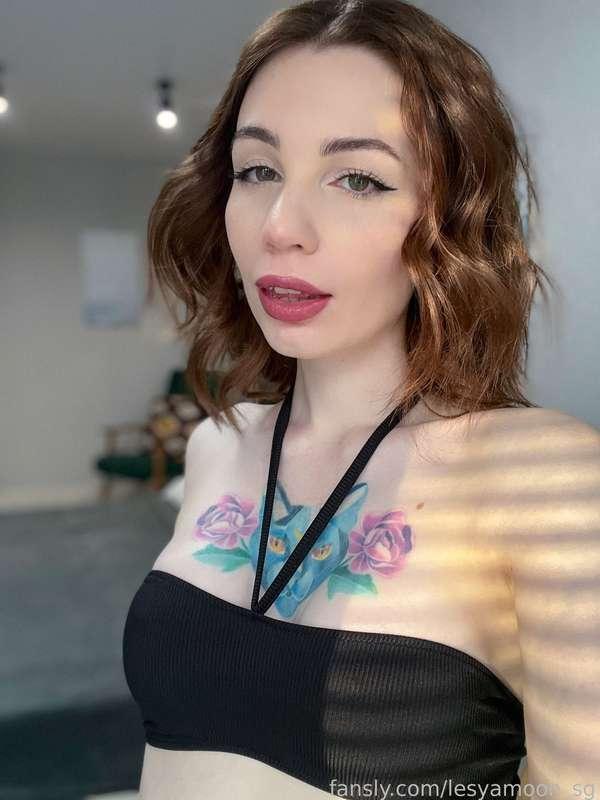 Waiting for your message 💌

#fyp #hotgirl #tattooed #brownhaired #brownhair #perfectbody #petite #young #teen #cute 