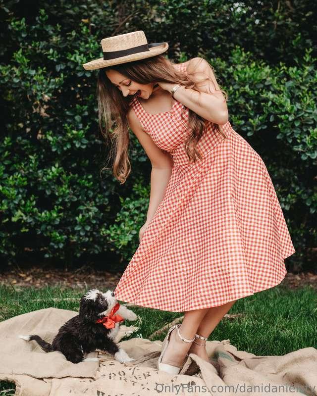 Come have a picnic with me here @akaDaniDaniels