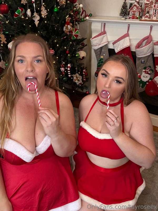 we wanna suck on your candy cane 🎄 @hayleycarter 