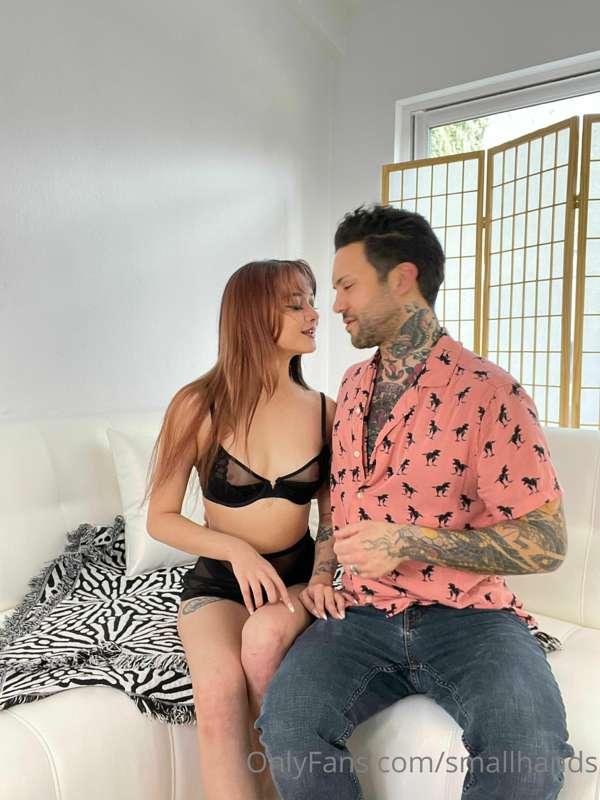 BRAND NEW @alexdelaflor and I were fucking like rabbits 🖤 He..
