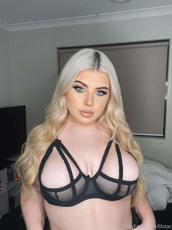 FREE for next 24hrs just for you, be quick💋❣️Blonde Australi..
