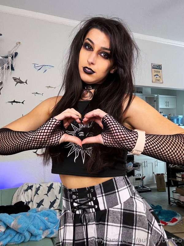 Hai luv:3