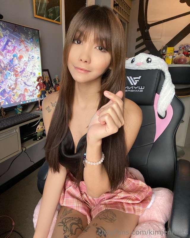 do you want to play a game with me?😈