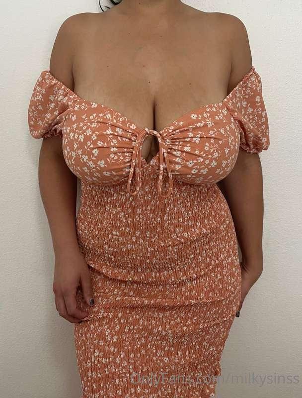 🌻🌺☀️summer ready!!!🌻🌺☀️ finally found a sundress that fits m..