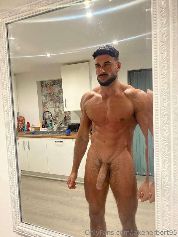 Horny tonight 😈