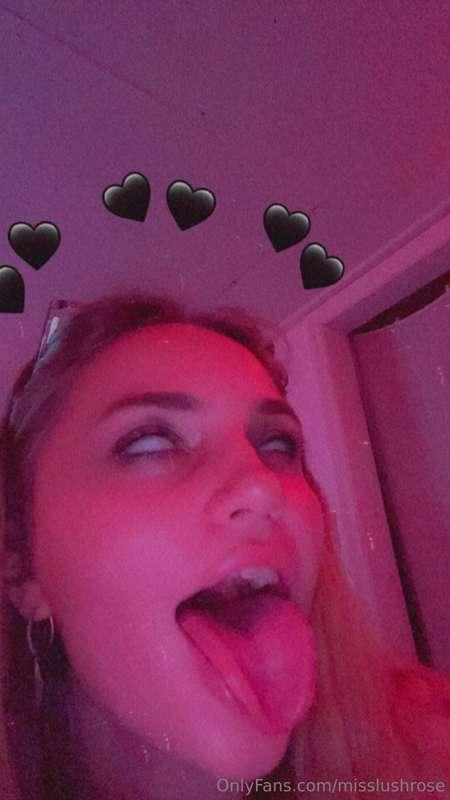 More ahegao anyone? 💛