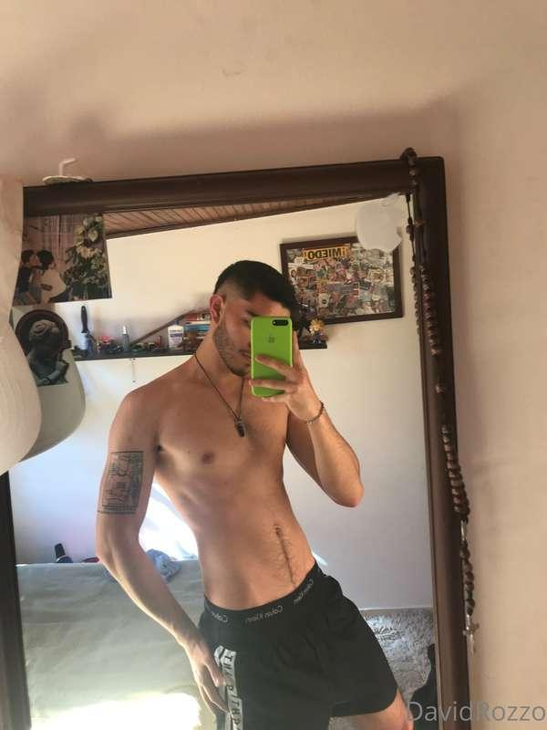 After the gym 💪🏼 
Have a nice Sunday babes 💕