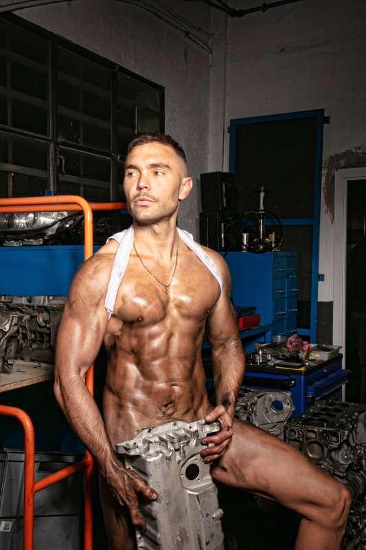 The new shooting with @cristiansuescun is here... 🤒💥