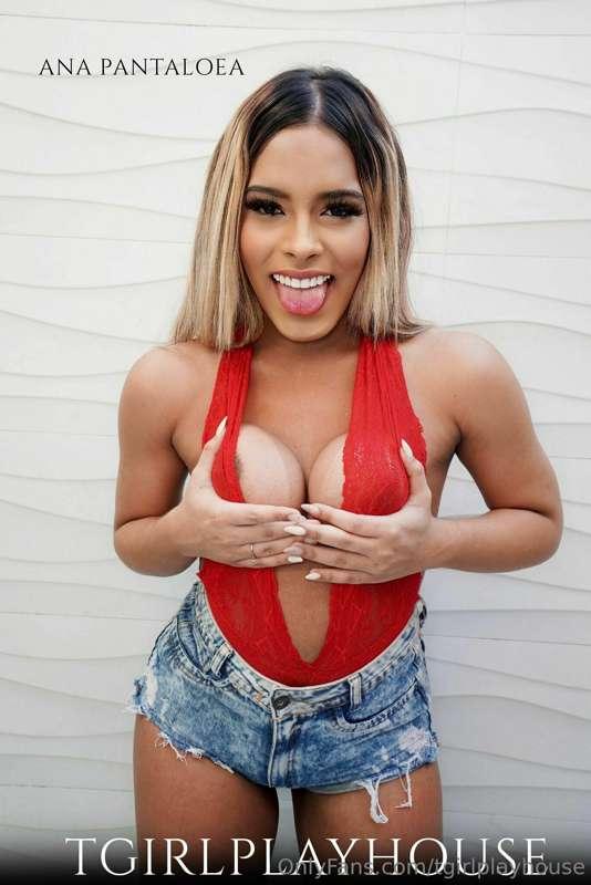 Ana Plantaleao is smoking hot and horny for BBC. Heres a few..