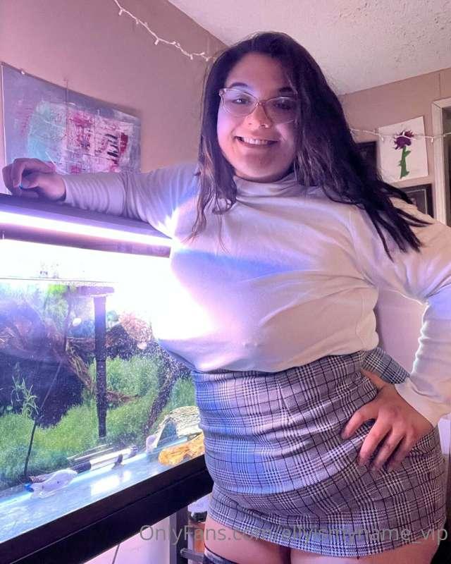 New turtle tank!! 

What a view!! 🥵😮‍💨