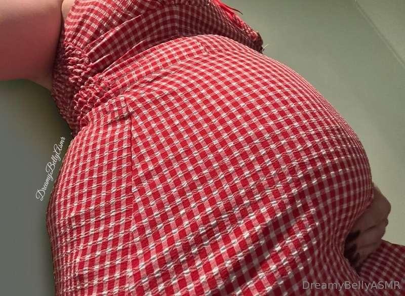 Feeling so very full right now, but not nearly big enough! I..